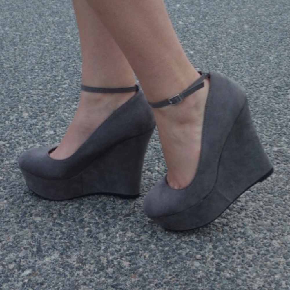 Madden Girl grey faux suede platform wedges